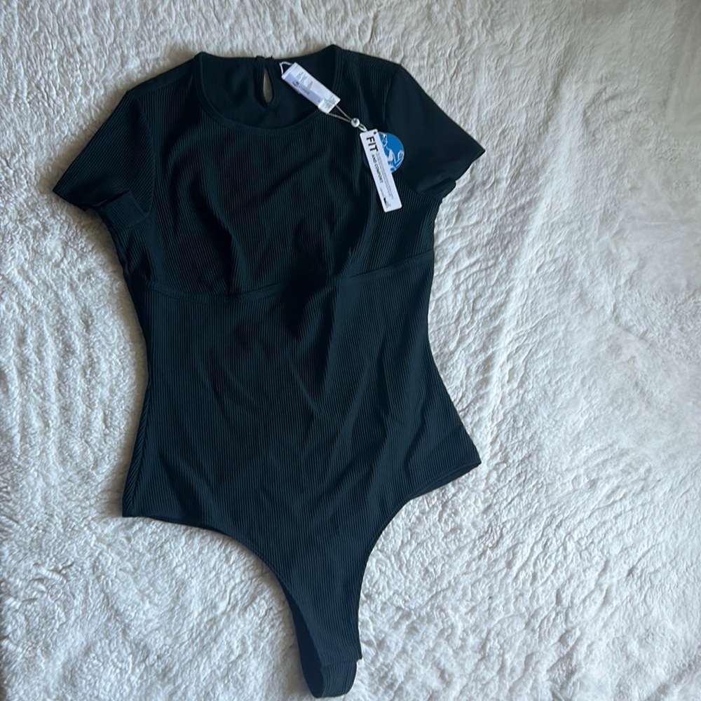Cupshe ribbed bodysuit, size M